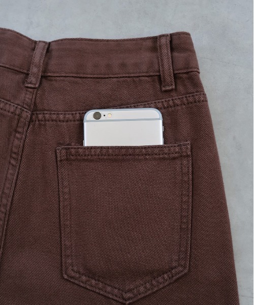 ad thie(アドティエ)の「ツイル ストレートパンツ(チノパンツ・レディース・ベージュ/ダークブラウン・MEDIUM/LARGE)」の5枚目の写真