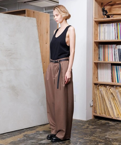 VOAAOV（ヴォアーブ）の「【VOAAOV】 ROUTINE Tapered Pants（スラックス・メンズ・キャメル/ブラック/グレイッシュベージュ/チャコールグレー・0/1/2）」の9枚目の写真