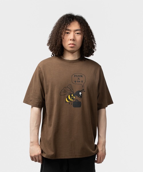 UNION(UNION TOKYO)(ユニオン)の「UNION TOKYO SUCKA TEE ユニオントーキョー Tシャツ(Tシャツ/カットソー・メンズ・ブラウン/グリーン・LARGE/MEDIUM/X-LARGE/SMALL/XX-LARGE)」の3枚目の写真