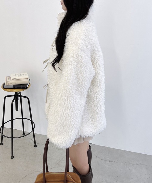 INGNI（イング）の「リボン取り外しスタンドボアブルゾン（ブルゾン・レディース・アイボリー/ブラック/ベージュ・M）」の7枚目の写真