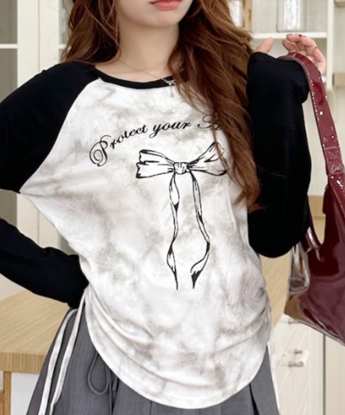Ada.(エイダ)の「Y2K サイドシャーリング リボン デザイン ラグラン ロンT(Tシャツ/カットソー・レディース・ネイビー/レッド/ブラック/グレー・FREE)」の8枚目の写真
