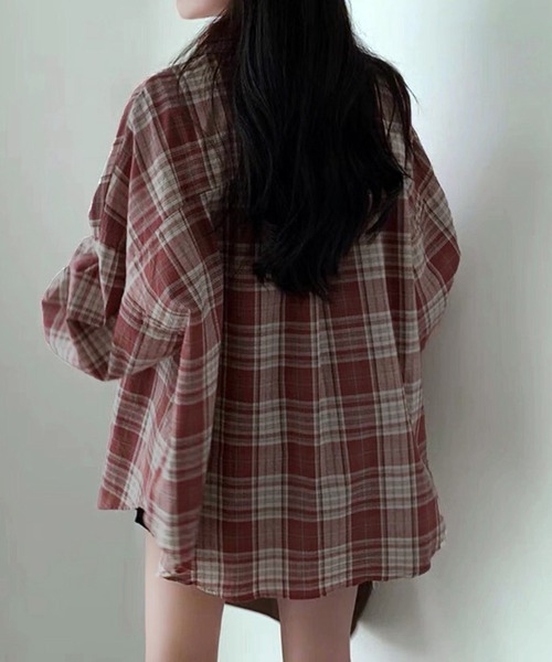 VIBGYOR(ヴィブジョー)の「オーバーサイズチェックシャツ/韓国 AWトレンド(CZ)(シャツ/ブラウス・レディース・ブルー/レッド/ブラウン/ベージュ・MEDIUM/LARGE)」の19枚目の写真