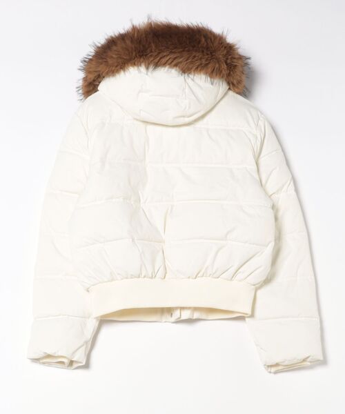 AsRiRe(アスリレイ)の「【ファー取り外し可能】 25aw/ファーフード付き ショートダウンジャケット(ブルゾン・レディース・ホワイト/ベージュ/ネイビー/ブラック/ホワイト系その他・M)」の9枚目の写真