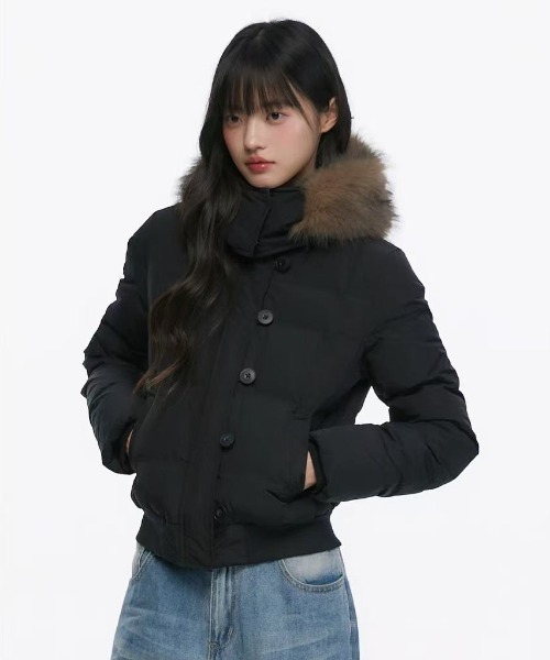 AsRiRe（アスリレイ）の「25aw/ファーフード付き ショートダウン