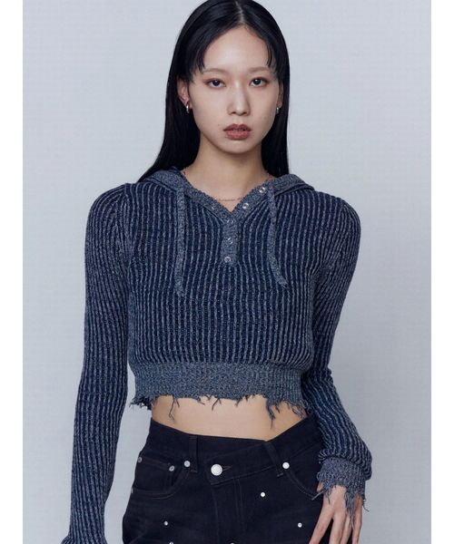 EMODA（エモダ）の「ダメージニットフーディ（ニット/セーター・レディース・ネイビー/レッド/ブラック・FREE）」の9枚目の写真