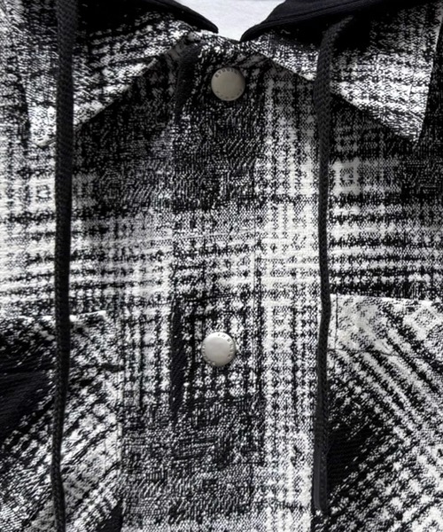 BENUSTA(ベヌスタ)の「A'GEM/9 × .kom 『BENUSTA /ベヌスタ』Vintage Check 2WAY Layered Jacket/ヴィンテージチェック2WAYレイヤードジャケット(シャツ/ブラウス・メンズ・ブラック/ブラウン・M/L)」の8枚目の写真