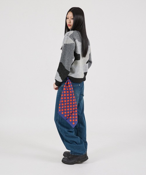 FTW(エフティダブリュー)の「【UNISEX】ASSORT CREW-NECK KNIT(ニット/セーター・メンズ・ブラック/ライトブルー/カーキ/グレー・MEDIUM/SMALL/LARGE)」の7枚目の写真
