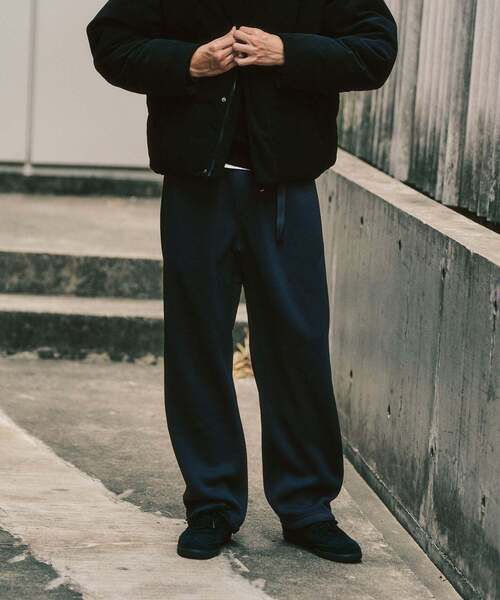 Gramicci(グラミチ)の「GRAMICCI / グラミチ 417別注 ボンディング フリースパンツ(スウェットパンツ・メンズ・ブラック/チャコールグレー/ベージュ・SMALL/MEDIUM/LARGE/X-LARGE)」の11枚目の写真