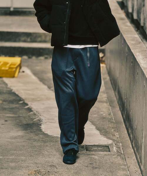 Gramicci(グラミチ)の「GRAMICCI / グラミチ 417別注 ボンディング フリースパンツ(スウェットパンツ・メンズ・ブラック/チャコールグレー/ベージュ・SMALL/MEDIUM/LARGE/X-LARGE)」の13枚目の写真