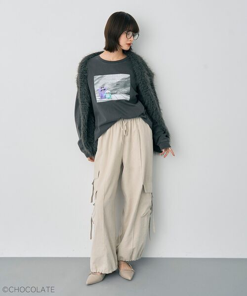 YECCA VECCA(イェッカヴェッカ)の「Whippi&WrappiプリントロンTee①(Tシャツ/カットソー・レディース・チャコールグレー/アイボリー・FREE)」の11枚目の写真