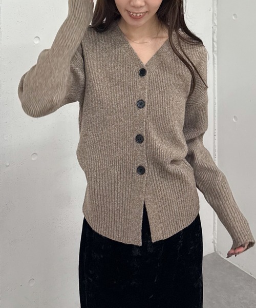 archives（アルシーヴ）の「Ｖネックメランジニットカーディガン（カーディガン/ボレロ・レディース・グレー/ベージュ/ブラウン・MEDIUM）」の5枚目の写真