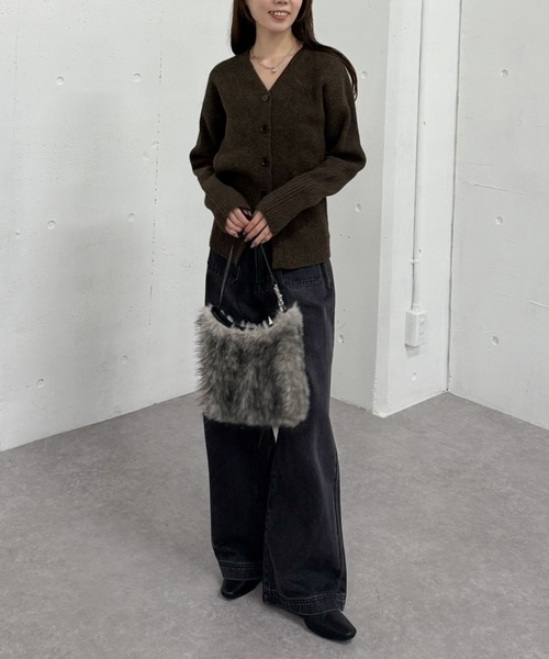 archives（アルシーヴ）の「Ｖネックメランジニットカーディガン（カーディガン/ボレロ・レディース・グレー/ベージュ/ブラウン・MEDIUM）」の22枚目の写真