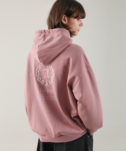 AVANDRESS（アバンドレス ）の「UNISEX LAUREL OVERSIZED HOODIE PIGMENT DEEP GREY（パーカー・レディース・チャコール・SMALL/MEDIUM/LARGE）」の4枚目の写真
