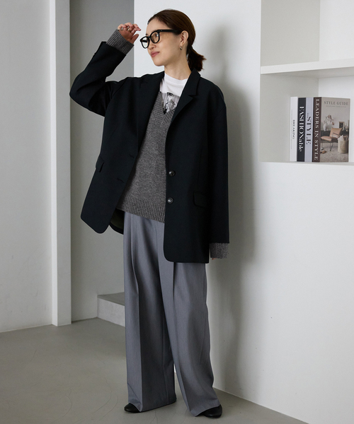 SLOBE IENA（スローブイエナ）の「Vネックルーズニットプルオーバー（ニット/セーター・レディース・チャコールグレー/ホワイト/ブルー・FREE）」の5枚目の写真