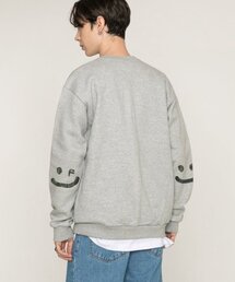 GRAVER（グレーバー）の「[UNISEX] ELBOW CAMO SMILE DRAWING CLIP SWEATSHIRT_GRAY（スウェット・メンズ）」