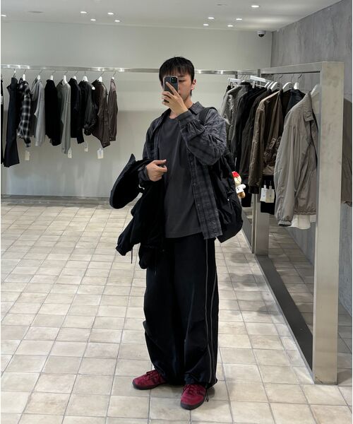 MUSINSA STANDARD（ムシンサスタンダード）の「[クールタンダード] リラックスフィットクルーネックTシャツ [メランジライトグレー]（Tシャツ/カットソー・メンズ・その他・LARGE/X-LARGE/XX-LARGE/XXX-LARGE/SMALL/MEDIUM）」の5枚目の写真