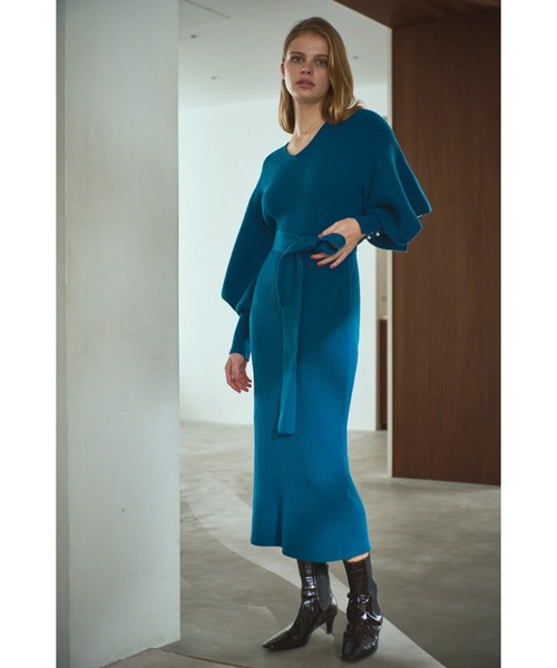 Estella.K(エステラケー)の「Margot Open Sleeve Knit Dress オープンスリーブニットドレス(ワンピース・レディース・ブルー/ブラック・FREE)」の10枚目の写真