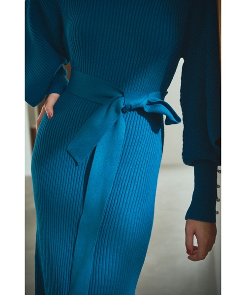 Estella.K(エステラケー)の「Margot Open Sleeve Knit Dress オープンスリーブニットドレス(ワンピース・レディース・ブルー/ブラック・FREE)」の17枚目の写真