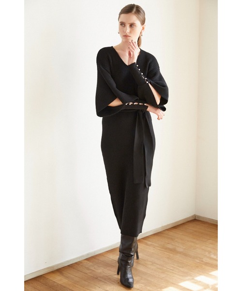 Estella.K(エステラケー)の「Margot Open Sleeve Knit Dress オープンスリーブニットドレス(ワンピース・レディース・ブルー/ブラック・FREE)」の3枚目の写真