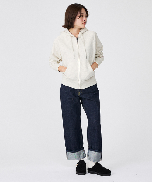 FRUIT OF THE LOOM(フルーツオブザルーム)の「【FRUIT OF THE LOOM/フルーツ オブ ザ ルーム】BASIC SWEAT ZIP HOODIE/パーカー/お出かけ/リラックス【WEB限定】(パーカー・レディース・アイボリー/グレー/ネイビー/ブラック・フリー)」の6枚目の写真