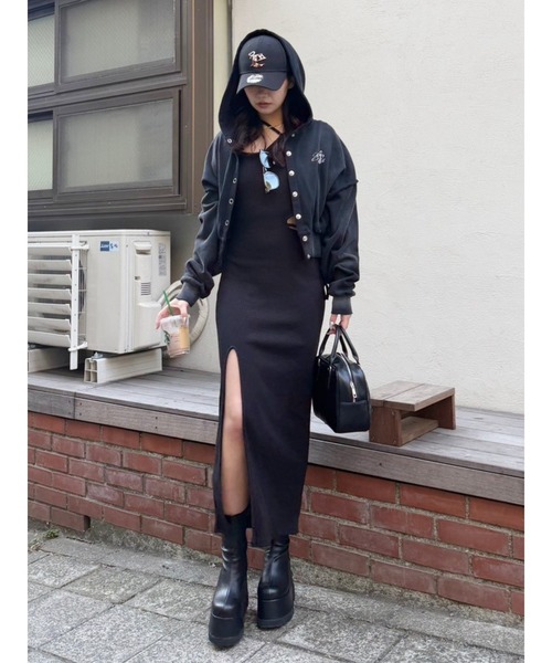 EVRIS(エヴリス)の「パウダースウェットウラケショートフーディー【セットアップ着用可能】 春服(パーカー・レディース・ブラック/レッド/ブラウン/アイボリー・FREE)」の21枚目の写真