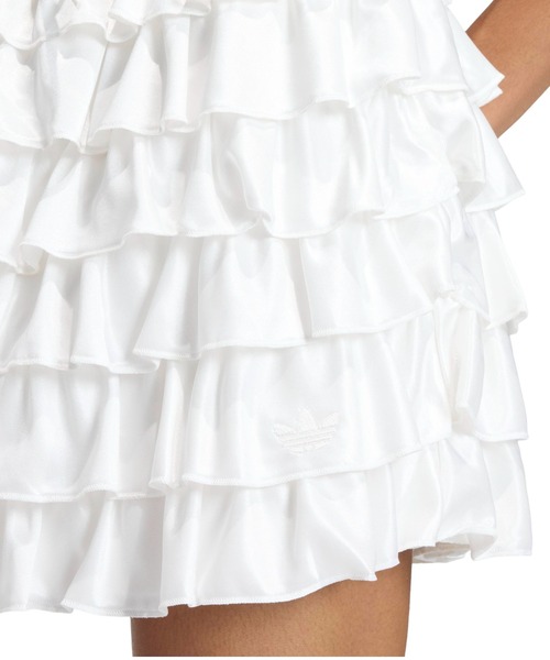 adidas(アディダス)の「adidas LACE RUFFLE MINI SKIRT / アディダス レース ラッフル ミニ スカート(スカート・レディース・ホワイト・L/M/S)」の3枚目の写真