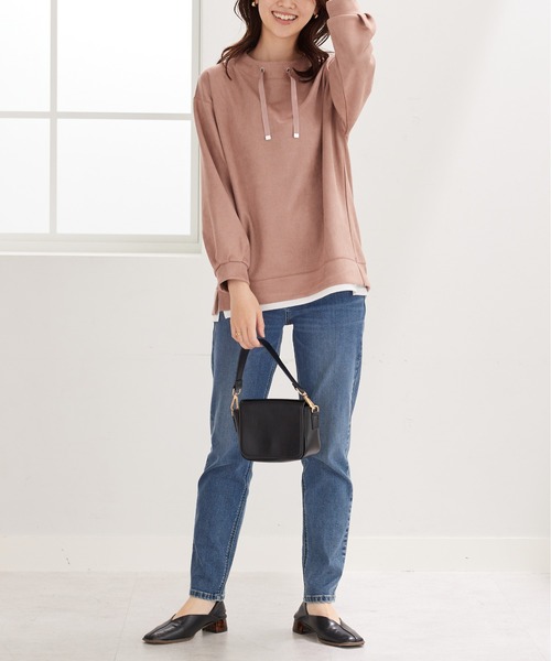 BELLUNA PLUS(ベルーナ)の「スエード調重ね着風プルオーバー(Tシャツ/カットソー・レディース・グリーン/アイボリー/ピンク・MEDIUM/LARGE/X-LARGE)」の15枚目の写真