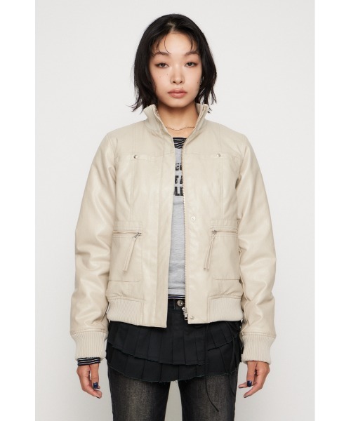 LAGUA GEM（ラグアジェム）の「COMPACT FAUX LEATHER ブルゾン（ブルゾン・レディース・アイボリー/ブラック・FREE）」の18枚目の写真