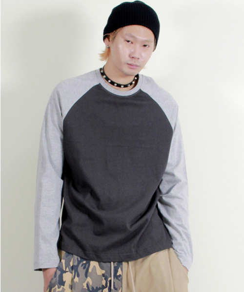 DEMARC(ドゥマーク)の「ラグラン配色無地長袖Tシャツ グレー&チャコール(Tシャツ/カットソー・メンズ・その他・MEDIUM/LARGE)」の1枚目の写真