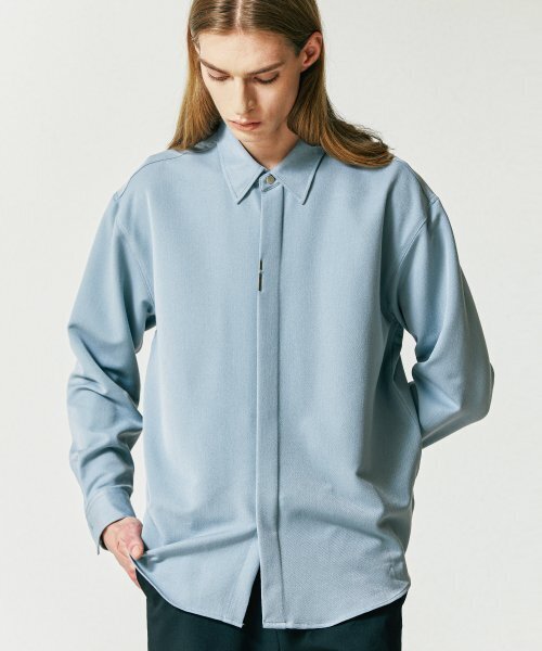 S SY(エスエスワイ)の「バーティカルティップベーシックシャツリラックスフィットスカイブルー(シャツ/ブラウス・メンズ・その他・LARGE/MEDIUM/SMALL)」の1枚目の写真