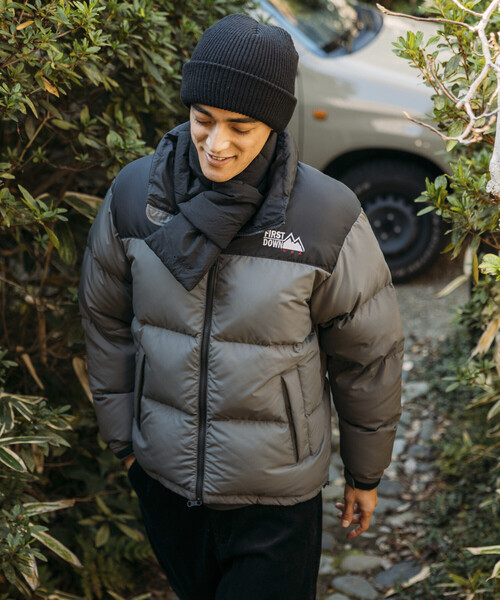 FIRST DOWN フード付きダウンジャケット チャコールグレー FIRST DOWN