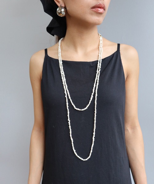 TUWAKRIM（トゥワクリム）の「【TUWAKRIM】バロックパールスーパーロングネックレス（ネックレス・レディース・オフホワイト・MEDIUM）」の7枚目の写真