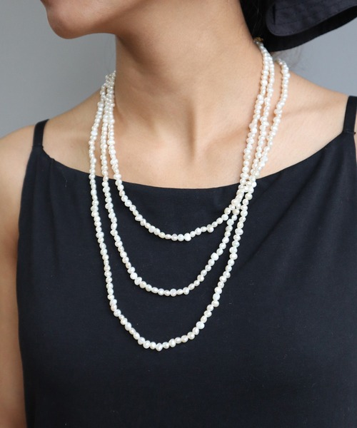 TUWAKRIM（トゥワクリム）の「【TUWAKRIM】バロックパールスーパーロングネックレス（ネックレス・レディース・オフホワイト・MEDIUM）」の8枚目の写真