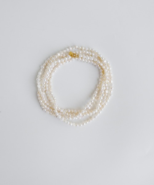 TUWAKRIM（トゥワクリム）の「【TUWAKRIM】バロックパールスーパーロングネックレス（ネックレス・レディース・オフホワイト・MEDIUM）」の10枚目の写真