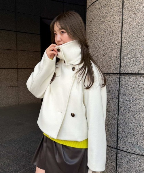 FRAY I.D（フレイアイディー）の「スタンドカラーショートコート（トレンチコート・レディース・マルチ/ホワイト/オレンジ・1/0）」の2枚目の写真