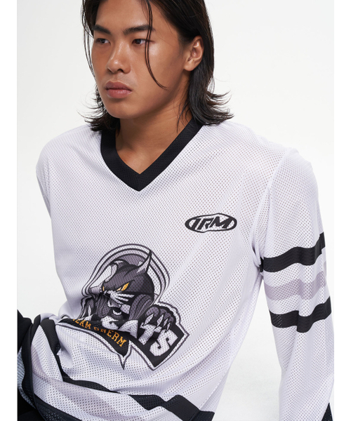 ONERM(ワンアルエム)の「ワイルドキャッツアイスホッケージャージ(Tシャツ/カットソー・レディース・その他・MEDIUM/LARGE/X-LARGE)」の4枚目の写真