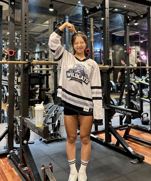 ONERM(ワンアルエム)の「ワイルドキャッツアイスホッケージャージ(Tシャツ/カットソー・レディース・その他・MEDIUM/LARGE/X-LARGE)」の3枚目の写真