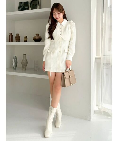 dazzlin（ダズリン）の「アンクルベルトミドルブーツ（ブーツ・レディース・ブラウン/ブラック/アイボリー・LARGE/MEDIUM）」の9枚目の写真