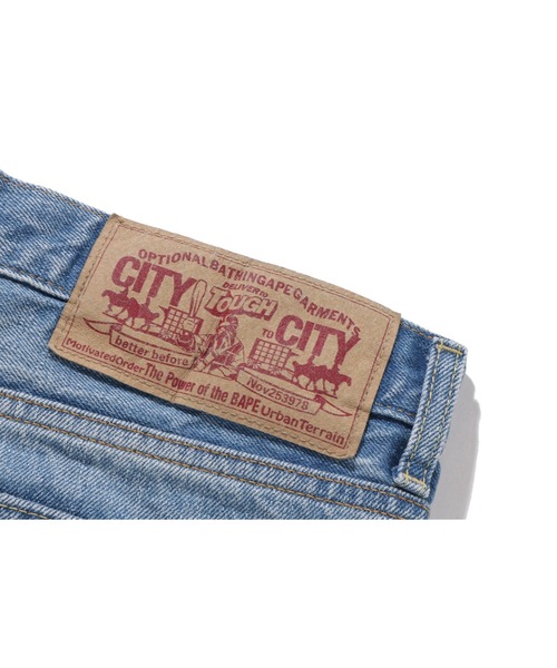 A BATHING APE（アベイシングエイプ）の「APE HEAD DENIM PANTS（デニムパンツ・メンズ・ライトインディゴブルー・MEDIUM/XX-LARGE/X-LARGE/SMALL/LARGE）」の6枚目の写真