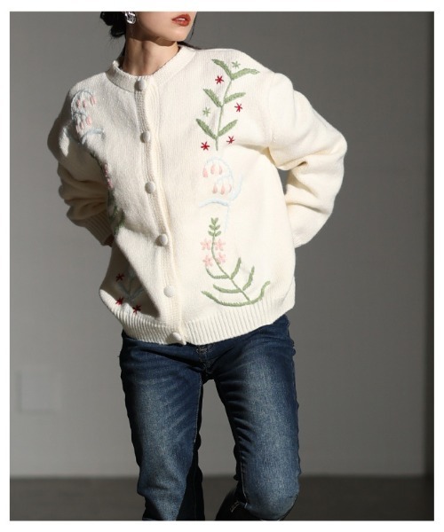 Sawa a la mode(サワアラモード)の「草花刺繍ラインニットカーディガン(カーディガン/ボレロ・レディース・ホワイト/グリーン/グレー・FREE)」の19枚目の写真