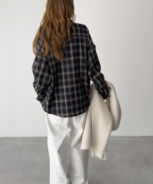 CANAL JEAN（キャナルジーン）の「El mar　ネルチェックレギュラーシャツ（シャツ/ブラウス・レディース・ブラウン/ブラック・ONE SIZE）」の4枚目の写真