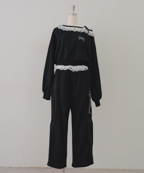 continuer de NICE CLAUP(コンティニューデナイスクラップ)の「【セットアップ対応】ラメ裏毛ワンショルプルオーバー(スウェット・レディース・ピンク/トップグレー/ブラック・MEDIUM/SMALL)」の4枚目の写真