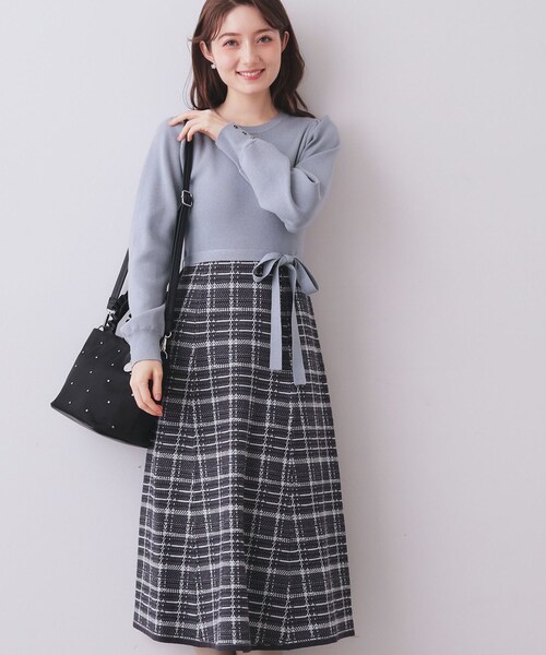 index（インデックス）の「チェックラメジャカードニットワンピース（ワンピース・レディース・ベージュ系その他7/ブラック系4/ブルー系9・38/40/36/42）」の3枚目の写真