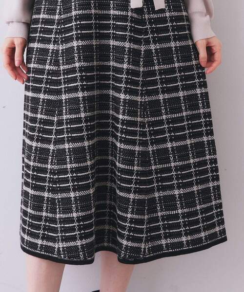 index（インデックス）の「チェックラメジャカードニットワンピース（ワンピース・レディース・ベージュ系その他7/ブラック系4/ブルー系9・38/40/36/42）」の9枚目の写真