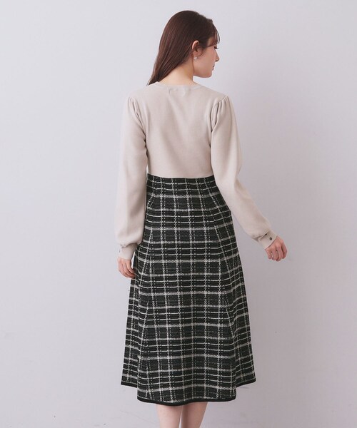 index（インデックス）の「チェックラメジャカードニットワンピース（ワンピース・レディース・ベージュ系その他7/ブラック系4/ブルー系9・38/40/36/42）」の11枚目の写真