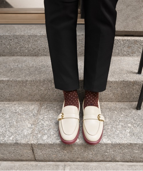 COLE HAAN（コールハーン）の「ギアナ バックル ローファー womens（ローファー・レディース・ホワイト・5.5/6/6.5/7/8/5/7.5）」の9枚目の写真
