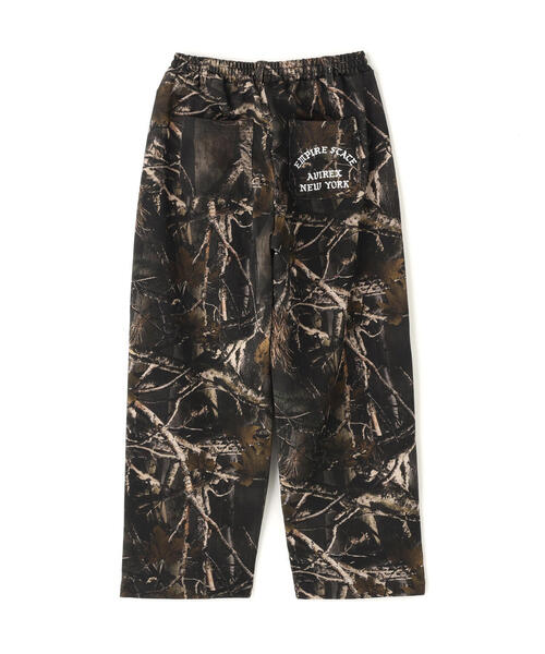 AVIREX(アヴィレックス)の「SWEAT PAINTER PANTS "REAL TREE CAMO" / スウェット ペインターパンツ リアルツリーカモ / AVIREX / アヴィレックス(スウェットパンツ・メンズ・ブラック/その他2・XL/M/L)」の3枚目の写真