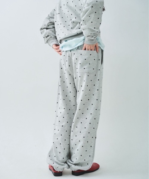 お値下げ中common gull products スウェットパンツ　ドット S common gull products.（コモンガルプロダクツ）の「ブランコに乗った