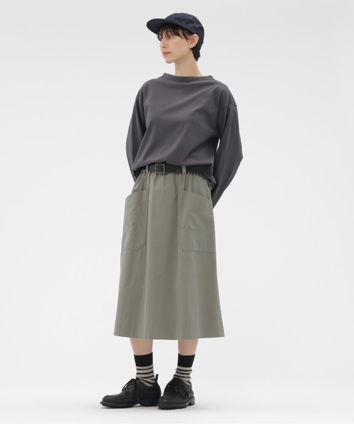 MHL.（エムエイチエル）の「SMOOTH COTTON JERSEY TOP（Tシャツ/カットソー・レディース・ホワイト/グレー系その他3/ブラック・2）」の14枚目の写真