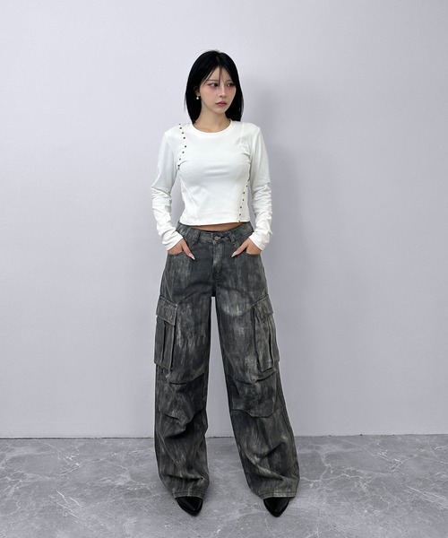 FOLLOWIN(フォロウィン)の「グラデーションフェード カーゴワイド(カーゴパンツ・レディース・グレー/ブラック・SMALL/LARGE/MEDIUM)」の13枚目の写真